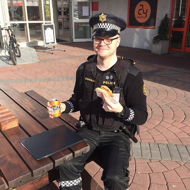 iceland-police-1